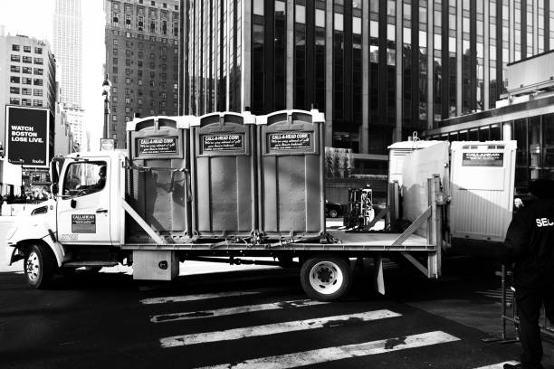 Best Portable restroom trailer rental  in Mosinee, WI